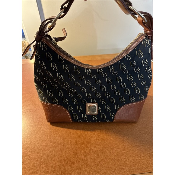 Dooney & Bourke Signature Crescent Shoulder Bag Brown Beige Canvas Leather Trim - Picture 8 of 16